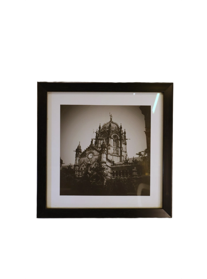 CST station Building Structure BW (1)