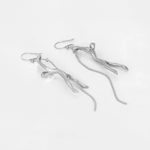 SAPIENS CHAIN DANGLER Earrings – Sculptural Brass Earrings (White Bronze)